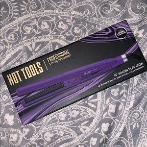 NWOT Hot Tools 3/8” Ceramic Tourmaline Flat Iron